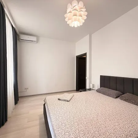 2-bedrooms Downtown *